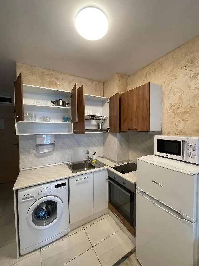 Colonel Apartment 938 location